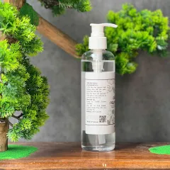 Dầu Dừa Tách Lạnh Ly Tâm Escoco 250ml – Dầu dừa ép lạnh ly tâm Nguyên Chất Tự Nhiên Cho Da, Tóc, Chăm Sóc Sức Khỏe và Nấu Ăn