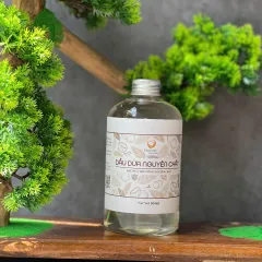 Dầu Dừa Thủ Công Escoco 500ml - 100% Nguyên Chất, Dưỡng Ẩm Da, Làm Mềm Tóc, Tẩy Trang Tự Nhiên, Thích Hợp Cho Trẻ Nhỏ
