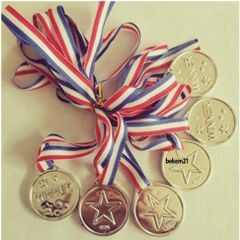 Huy Chương Thể Thao Cao Cấp - Bóng Đá, Bóng Chuyền, Cầu Lông, Điền Kinh, Bóng Bàn Dành Cho Trao Tặng - Quà Tặng Ý Nghĩa