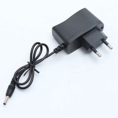 Sạc Liền Dây Chân Tròn 5V 500mAh cho Đèn Pin Siêu Sáng, Đèn Đội Đầu và Thiết Bị Tích Điện - Tiện Ích Sử Dụng Hằng Ngày