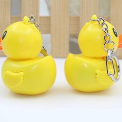 Móc Khoá Chú Vịt Vàng Phát Sáng Có Đèn LED và Nhạc - Phụ Kiện Thời Trang Dễ Thương và Thú Vị cho Những Fan Yêu Thích Chim Cảnh