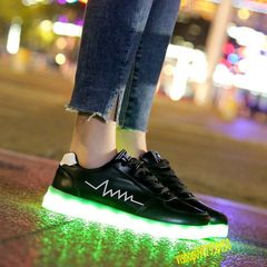 Giày Phát Sáng Đèn Led Màu Đen Thêu Nhịp Tim - 7 Màu Sáng, 8 Chế Độ Độc Đáo Cho Nam Nữ, Giày Thời Trang Siêu Ấn Tượng