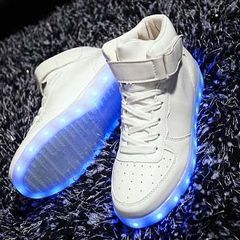 Giày Cao Cổ Phát Sáng LED 7 Màu Chống Nước - Giày Thời Trang Unisex Hàn Quốc với 8 Chế Độ Sáng và Dây Sạc kèm theo