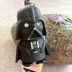 Móc Khóa Darth Vader Đèn LED Âm Thanh Star Wars - Phụ Kiện Thời Trang Độc Đáo Hình Nhân Vật Phim Star Wars