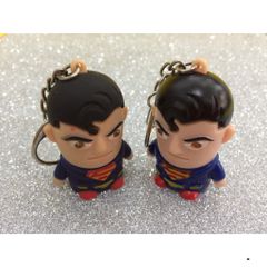 Móc Khóa Superman LED Phát Sáng với Âm Thanh - Móc Khóa Siêu Nhân Ngộ Nghĩnh 3 in 1 Đèn Pin và Giải Trí