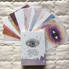 Bộ Bài Tarot Ma Thuật Tiếng Anh Mắt Huyền Bí - 52 Lá Bài Tiên Tri với Hộp Xinh Đẹp - Quà Tặng Độc Đáo cho Tín Đồ Tarot