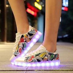 Giày Phát Sáng Gradient Graffiti 7 Màu LED - Giày Thời Trang Nam Nữ Phát Sáng Đựng Sạc Đi Kèm, Chống Nước, Đế Chắc Chắn