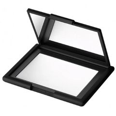 Phấn Phủ Dạng Nén Nars Light Setting Translucent Crystal 10g - Giữ Lớp Trang Điểm Lâu Trôi, Chất Mịn, Không Bóng Nhờn, Hàng Chính Hãng Mỹ