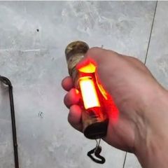 Đèn Pin MINI Siêu Sáng Có Zoom - Đèn Sáng Cao Cấp Tiện Dụng Cho Đi Bộ, Cắm Trại, Sử Dụng Khẩn Cấp - Tặng Kèm Hộp Mã 535 Màu Lính