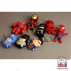 Móc Khóa LED Siêu Anh Hùng Avengers Người Dơi, Người Sắt, Captain America, Người Nhện - Phát Sáng Đèn 3 trong 1, Quà Tặng Độc Đáo