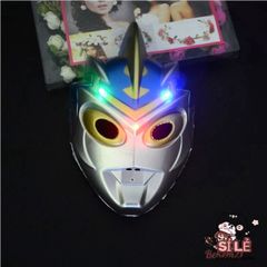 Mặt Nạ Hóa Trang Đèn LED Lông Vũ Nửa Mặt - Mặt Nạ Halloween Độc Đáo Cho Bé, Tăng Không Khí Tiệc Ảo Diệu