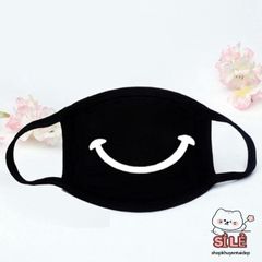 Khẩu Trang Cotton Đen Họa Tiết Miệng Cười Mũi Tên - Phong Cách Anime/Manga Thời Trang, Chống Bụi Và Kháng Khuẩn