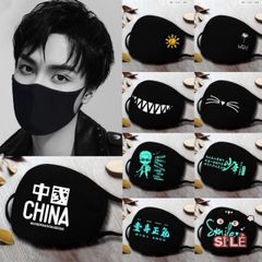 Khẩu Trang Cotton Đen Họa Tiết Miệng Cười Mũi Tên - Phong Cách Anime/Manga Thời Trang, Chống Bụi Và Kháng Khuẩn