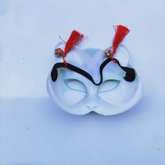 Mặt Nạ Hóa Trang Cáo Phong Cách Nhật Bản - Mặt Nạ Nửa Mặt Đính Tua Rua, Phụ Kiện Cosplay Độc Đáo