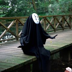 Bộ trang phục cosplay Vô Diện Spirited Away cho trẻ em và người lớn - Áo choàng đen và mặt nạ Kaonashi độc đáo