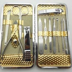 Bộ cắt móng tay 12 chi tiết vàng cao cấp - Bộ dụng cụ chăm sóc cá nhân gọn nhẹ, sang trọng, quà tặng ý nghĩa cho bạn và người thân