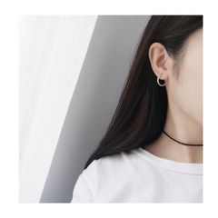 Khuyên Tai Titan Dày 2.5mm Không Gỉ Unisex - Phụ Kiện Hàn Quốc Cá Tính, Độc Đáo, Phù Hợp Mọi Trang Phục