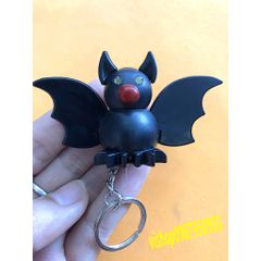 Móc Khóa Hình Con Dơi Đèn LED Phát Sáng và Có Nhạc - Phụ Kiện Độc Đáo Cho Fan Hâm Mộ Halloween