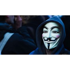 Mặt Nạ Hacker Vàng Bạc Cao Cấp - Phụ Kiện Thời Trang Độc Đáo và Sang Trọng - Giao Hàng Miễn Phí Từ 20K