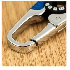 Móc Khóa Inox Cao Cấp OMUDA Chống Gỉ & Xước - Phụ Kiện Sang Trọng Dành Cho Phái Mạnh, Hộp Quà Tặng Nguyệt Bảo