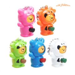 Móc Khóa Chibi Búp Bê Đổi Biểu Cảm - Phụ Kiện Thời Trang Cute với Biểu Cảm Vui Buồn - Quà Tặng Ngọt Ngào Cho Fan Thể Hiện Cảm Xúc