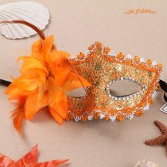 Mặt Nạ Halloween Nửa Mặt Lông Vũ Kim Sa Sang Trọng - Phụ Kiện Hóa Trang Độc Đáo Cho Tiệc 2023