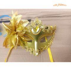 Mặt Nạ Mắt Lông Vũ Trắng Đen Đính Ngọc Trai - Phụ Kiện Hóa Trang Halloween Sang Trọng và Ấn Tượng