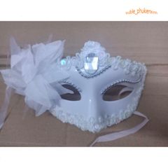 Mặt Nạ Mắt Lông Vũ Trắng Đen Đính Ngọc Trai - Phụ Kiện Hóa Trang Halloween Sang Trọng và Ấn Tượng
