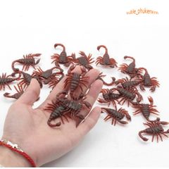 Côn Trùng Giả Bọ Cạp - Đồ Chơi Hài Hước Cho Chó Mèo - Mô Hình Sinh Động Giải Trí Bạn Bè