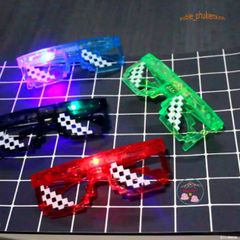 Kính Thuglife 6 Chấm MINECRAFT Đèn LED - Kính Mắt Thời Trang Độc Đáo, Thiết Kế Nhiều Màu Sắc Cho Tiệc Tùng và Hoạt Động Ngoài Trời