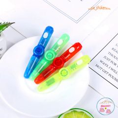 Bút Xoay Đa Năng Phát Sáng 3 Trong 1 - Bút Spinner Kiểu Dáng Hiện Đại Dành Cho Học Sinh, Món Quà Thú Vị Trong Học Tập và Giải Trí