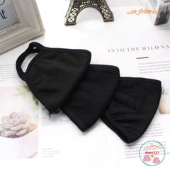 Khẩu Trang Vải Dệt Kim TUTO5 Menswear - Kháng Khuẩn 2 Lớp, Tái Sử Dụng, Thoáng Khí, Màu Trắng/Đen - Bảo Vệ Sức Khỏe Hàng Ngày
