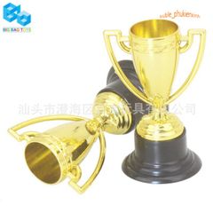 Cúp Vàng Thể Thao Bóng Đá Nhựa Dành Cho Trẻ Em - Giải Thưởng Thú Vị Cho Cuộc Thi Thể Thao và Đồ Chơi Phát Triển Kỹ Năng