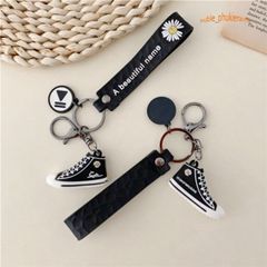 Móc Khóa Hoa Cúc Hình Giày Đáng Yêu - Phụ Kiện Thời Trang Chất Lượng Cao, Dễ Dàng Mang Theo, Thiết Kế Sang Trọng
