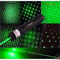 Đèn Laser YL-303 – Tia Sáng Xanh/Đỏ Siêu Sáng, Công Suất 100mW, Chiếu Xa 3km, Thích Hợp Cho Phượt Thủ và Hướng Dẫn Viên Du Lịch
