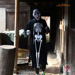 Áo Choàng Hóa Trang Halloween Hình Bộ Xương - Đầu Lâu, Dơi, Ma Cà Rồng - Thời Trang Dạ Hội Độc Đáo cho Nữ