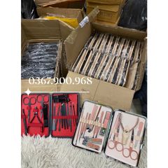 Bộ bấm móng tay 18 chi tiết - Thiết kế gọn nhẹ, tiện dụng, tự làm đẹp tại nhà, an toàn vệ sinh cho đôi tay sạch sẽ.