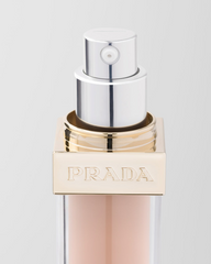 Kem Nền PRADA Reveal Skin Optimizing Foundation #LC5 Light Cool - Kem Trang Điểm Cao Cấp Dưỡng Ẩm, Bền Màu Suốt Ngày