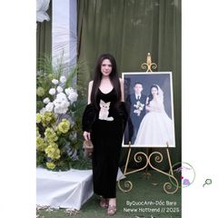Bộ váy nhung thêu mèo dễ thương kèm áo choàng xinh xắn - Thời trang nữ dễ mặc, phong cách trẻ trung và dễ thương.