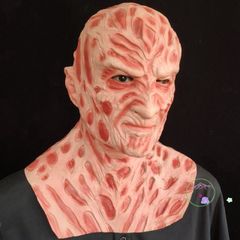 Bộ Mặt Nạ Cao Su Freddy Krueger và Găng Tay - Trang Phục Halloween Kinh Dị Chất Lượng Cao Cho Cosplay Tối Thượng