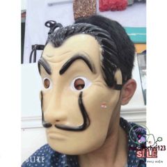 Mặt Nạ Nữ Hoàng Salvador Dali - Biểu Tượng Money Heist Hoàn Hảo cho Halloween và Các Sự Kiện Hóa Trang