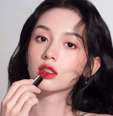Son Lancôme L’Absolu Rouge Cream 199 Tout Ce Qui Brille - Son Đỏ Tươi Sang Trọng, Chất Son Mềm Mịn, Fullsize Fullbox Cao Cấp