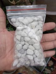 Vật liệu lọc Matrix Seachem 100g/1L - Lọc nước bể cá hiệu quả, khử amonia, nitrat, nitrit, chất lượng cao cho thủy sinh