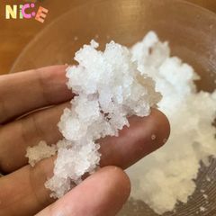 Bông Tuyết Nhân Tạo Trang Trí Giáng Sinh - Đóng Gói 100g & 500g, Tuyết Decor Tạo Không Khí Noel Lung Linh