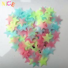 Bộ 5 Gói Dán Tường Sao Dạ Quang - Ngôi Sao Phát Sáng Ban Đêm, Miếng Dán Tiện Lợi Tạo Không Gian Lung Linh