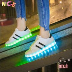 Giày Thể Thao Cổ Cao LED Phát Sáng - 7 Màu Sắc Nổi Bật Dành Cho Nam Nữ, Phong Cách Năng Động, Thoải Mái Khi Di Chuyển