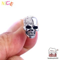 Khuyên Tai Đầu Lâu Phong Cách Gothic Với Đá Pha Lê - Trang Sức Cá Tính Độc Đáo Cho Người Yêu Thích Thời Trang Vintage