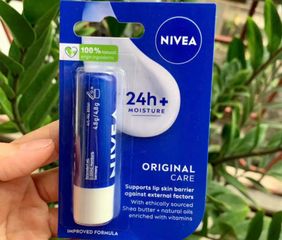 Son Dưỡng Ẩm Môi Nivea Chính Hãng - Giữ Ẩm Cho Môi Mềm Mại, Không Chứa Chì, 4.8g, Xuất Xứ Đức, Làn Da Tươi Tắn, Phù Hợp Mọi Loại Da