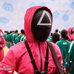 Mặt Nạ BOSS Squid Game - Đạo Cụ Hóa Trang Halloween, Đồ Chơi Cosplay Độc Đáo Cho Fan Trò Chơi Con Mực