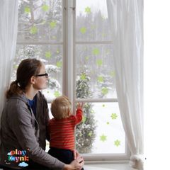 Miếng Dán Cửa Sổ Bông Tuyết Phát Sáng Trong Bóng Tối - Trang Trí Nhà Đẹp, Kiểu Asp17, Dễ Dàng Dán, PVC Chất Lượng Cao
